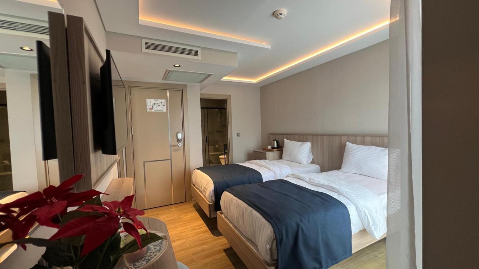 Woxx Hotel Истанбул Екстериор снимка
