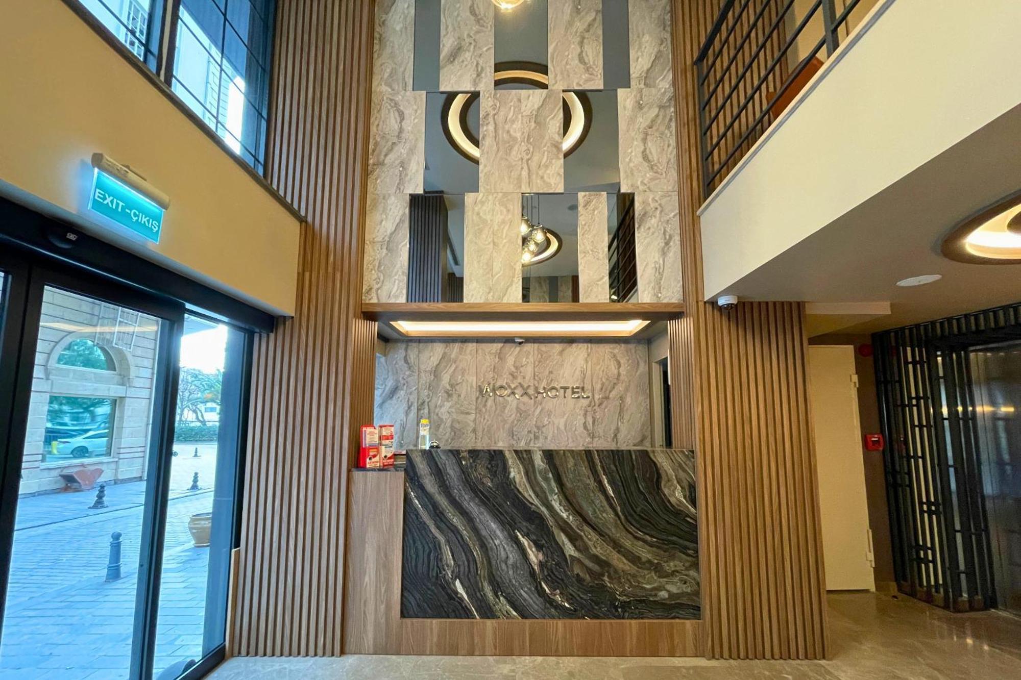 Woxx Hotel Истанбул Екстериор снимка