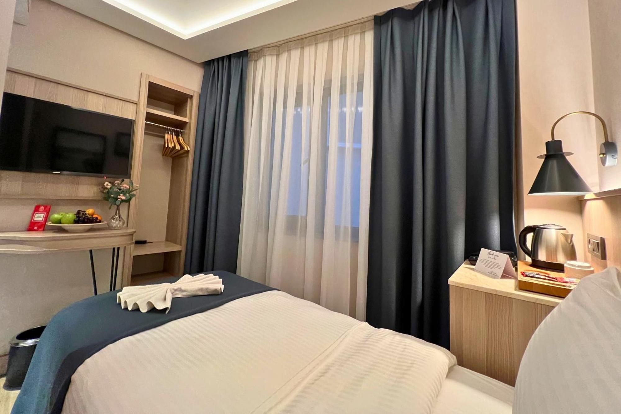 Woxx Hotel Истанбул Екстериор снимка